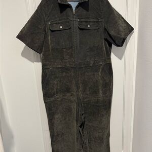 Universal Thread Olive Green Jumpsuit with Front Pockets